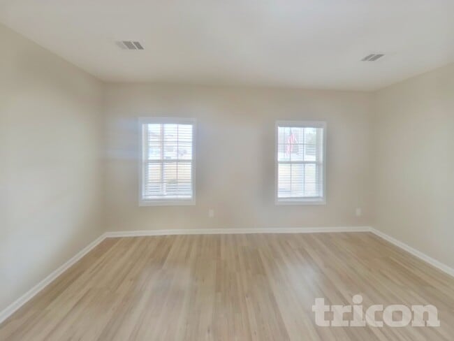 Photo - 4028 Effie Seward Dr