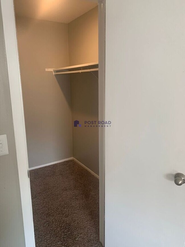 Photo - 2914 S Osage Ave Unidad 303