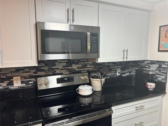 Photo - 1738 Caribbean Cir