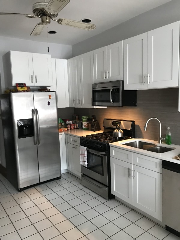3231 N Seminary Ave Unit 2