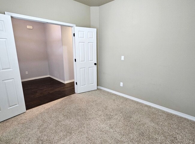 1447 Azalea Ave