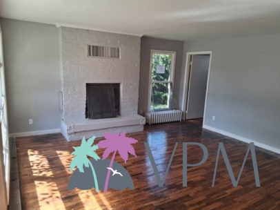686 Stamp Dr