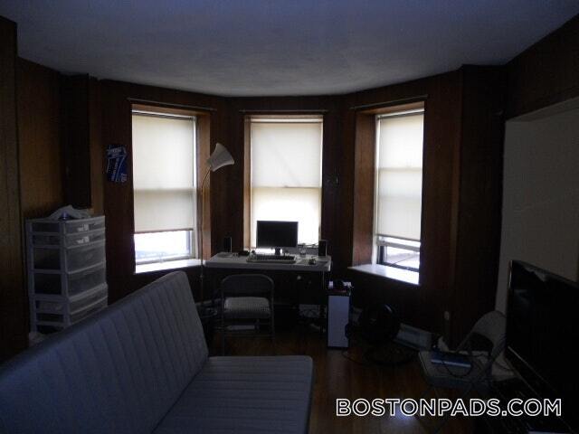 Photo - 32 Westland Ave Unit 14
