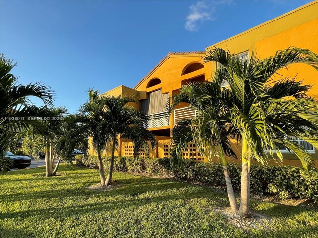 Photo - 9711 Fontainebleau Blvd Unit D203