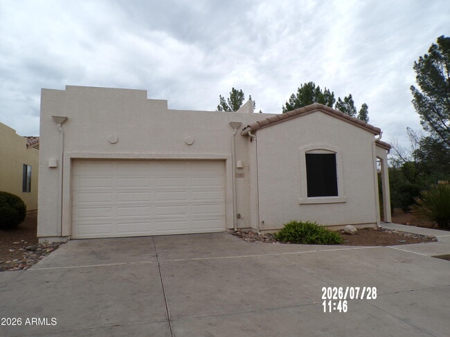 Building Photo - 830 Corazon Ln