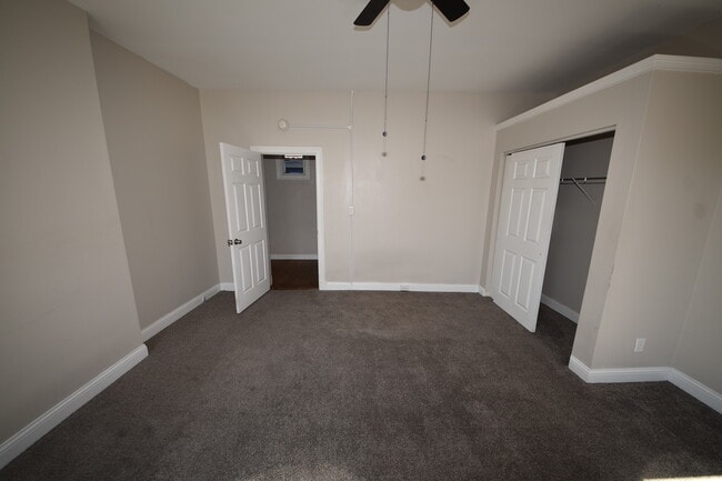 Photo - 742 Columbia St