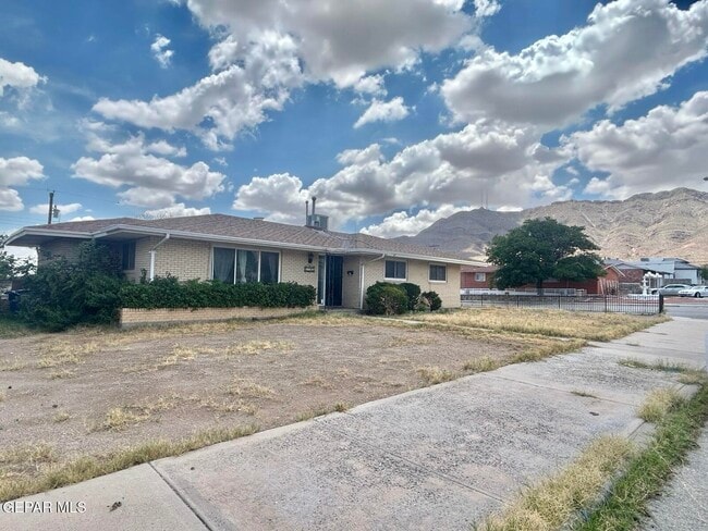 Photo - 2900 Polk Ave