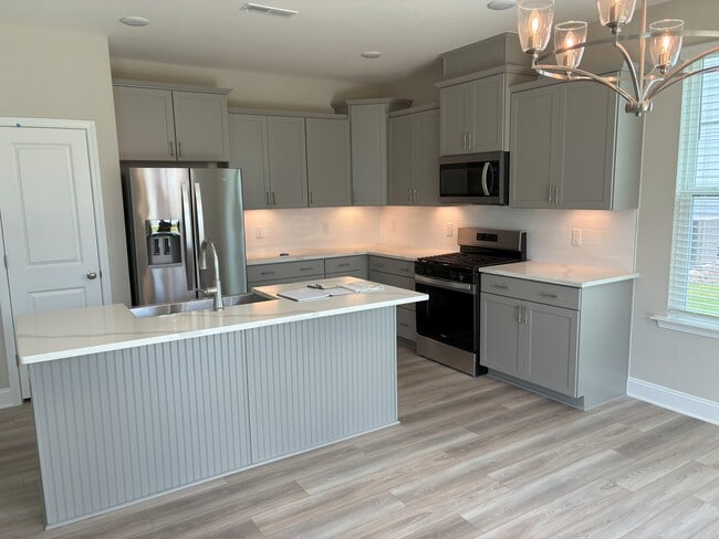 Cocina - 240 Steel Springs Ln