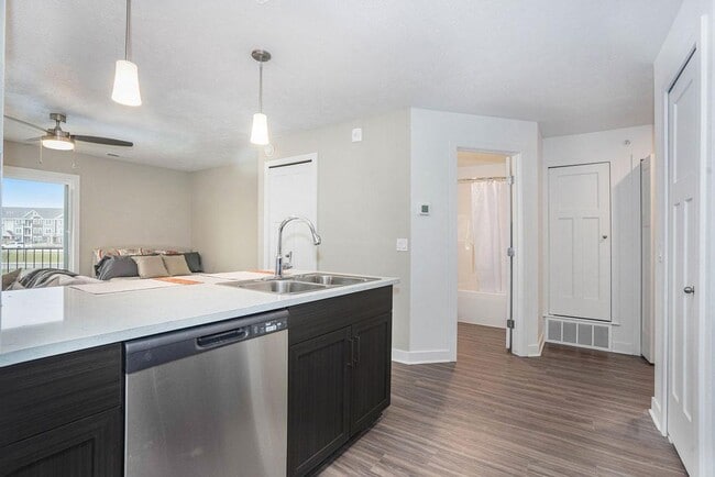 Meadowbrooke Apartment Homes