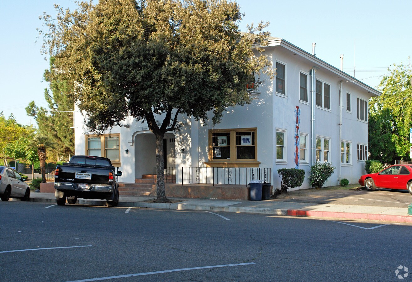 Photo - 1115 N Fulton St