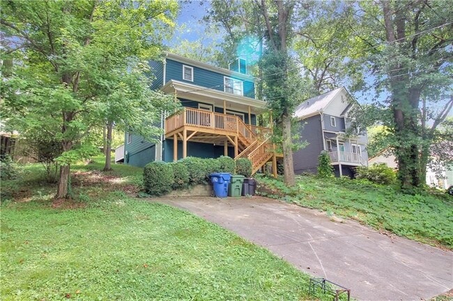 Photo - 2666 W Main St NW