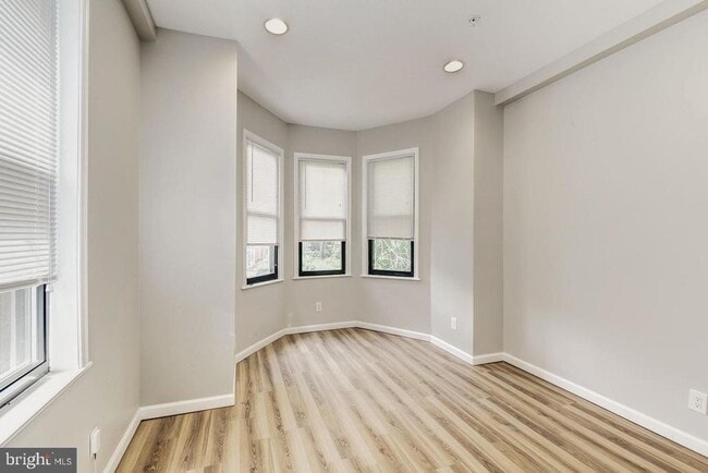 Photo - 2343 N College Ave Unit 2