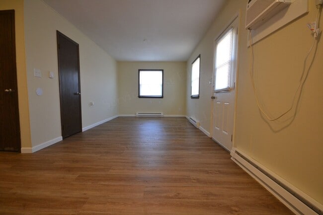 Photo - Cross Timbers Apartment Unit 8