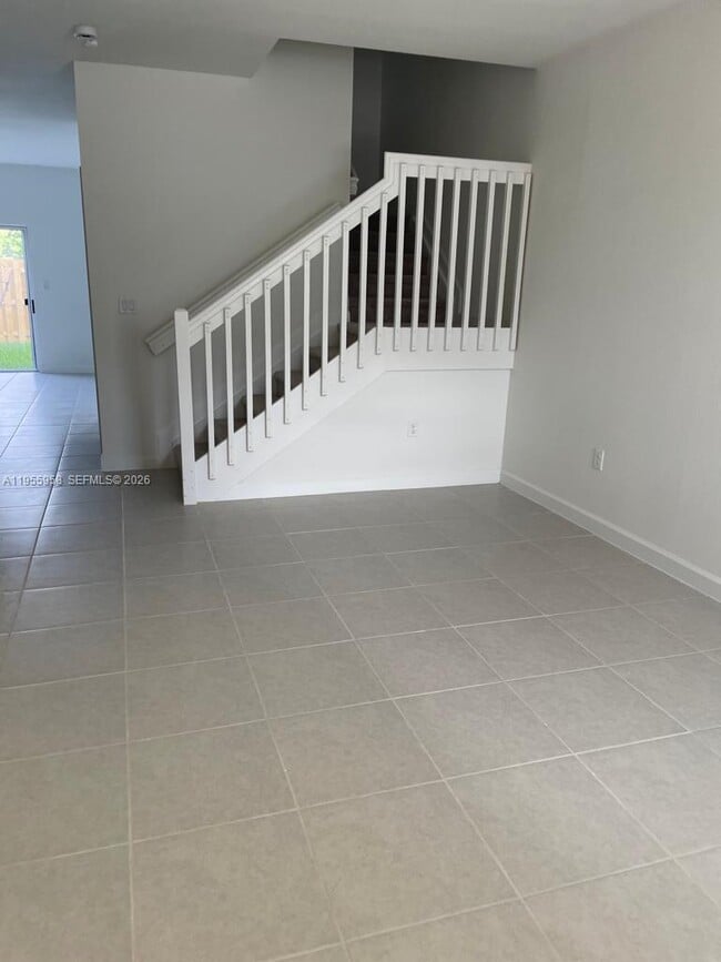 Photo - 29081 SW 162nd Ct