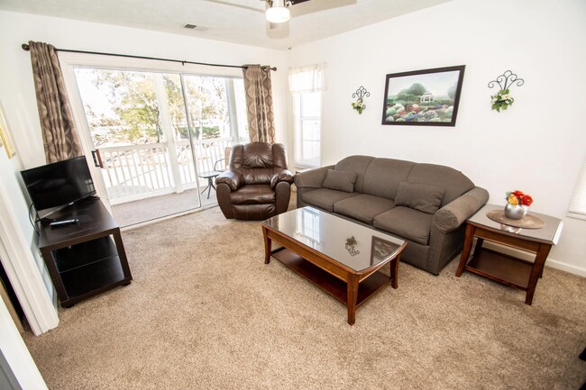 Photo - 473 White River Dr Condo Unit 33-F