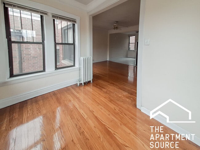 Photo - 2876 N Clark St Unit 3