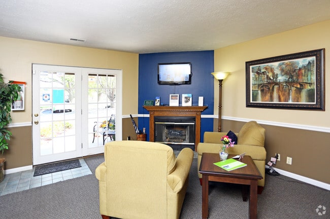 Leasing Office