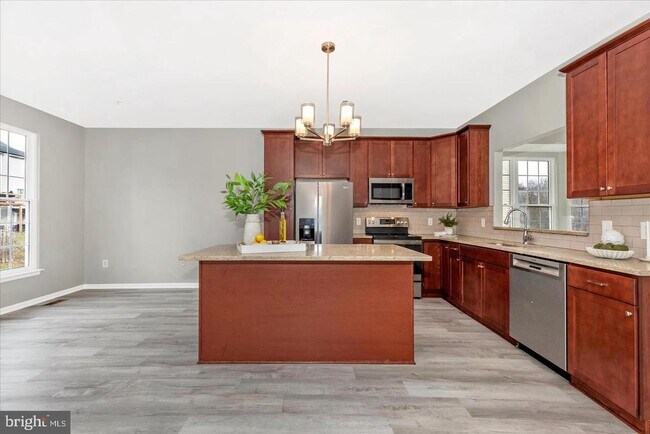 Photo - 3508 Connor Pl