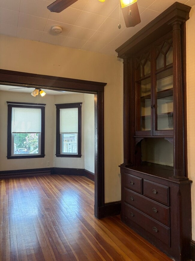 Photo - 46-48 South Prospect St Unit 48 South Prospect St, #1