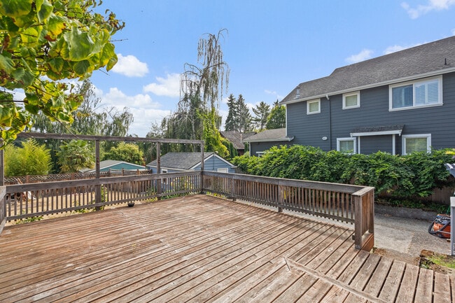 Photo - 3012 35th Ave W