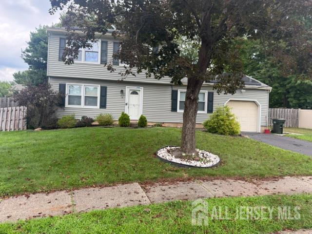 16 Wakefield Dr
