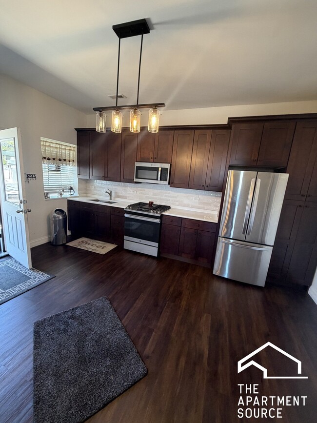 Photo - 2411 W 34th Pl Unit 2