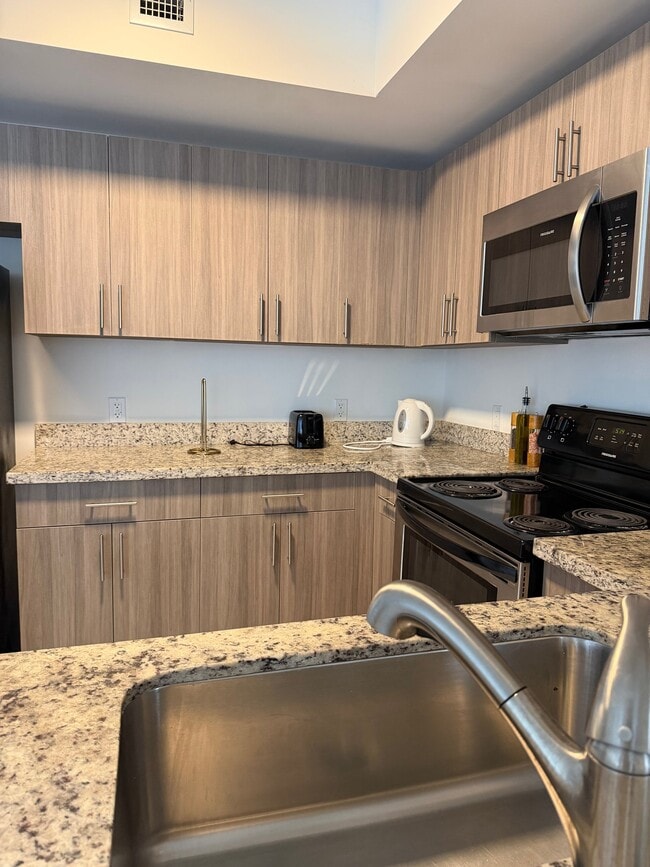Photo - 1710 SW 27th Ave Unit 700
