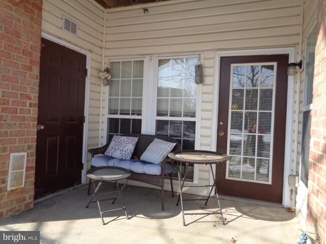 Photo - 5444 Glenthorne Ct Unit 5444