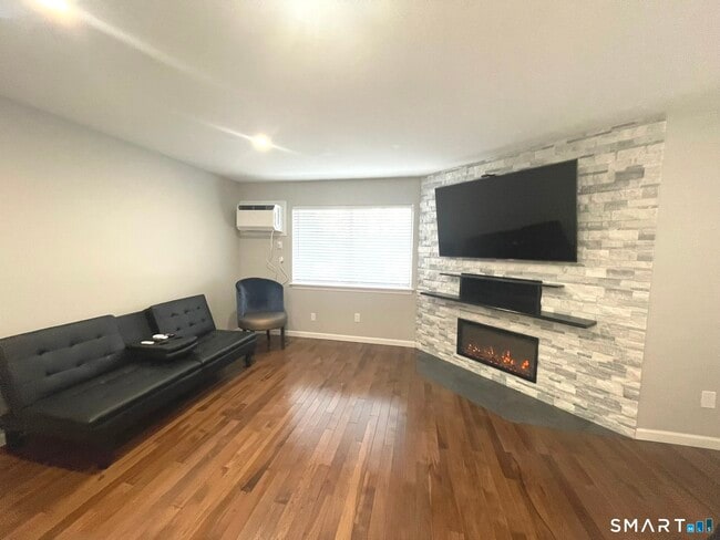 Photo - 31 Willow Springs Unit 31