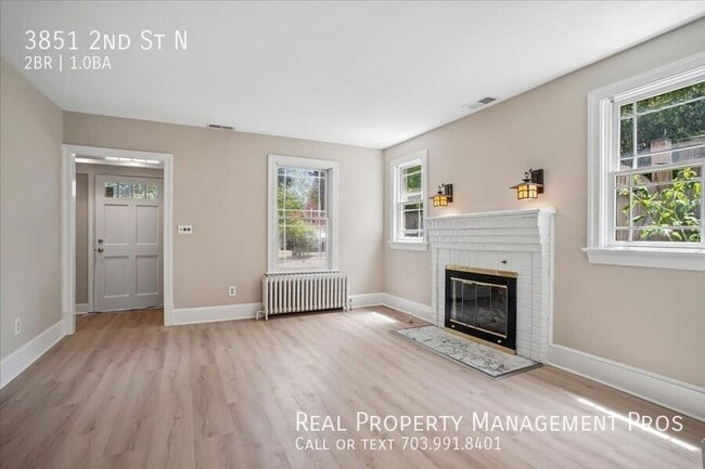 Photo - 3851 2nd St N