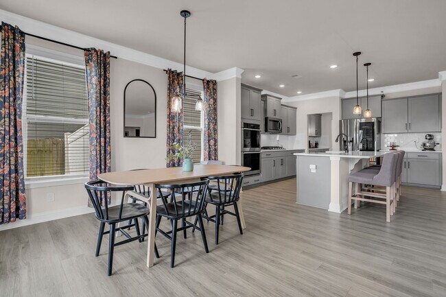 16 Daybreak Pl