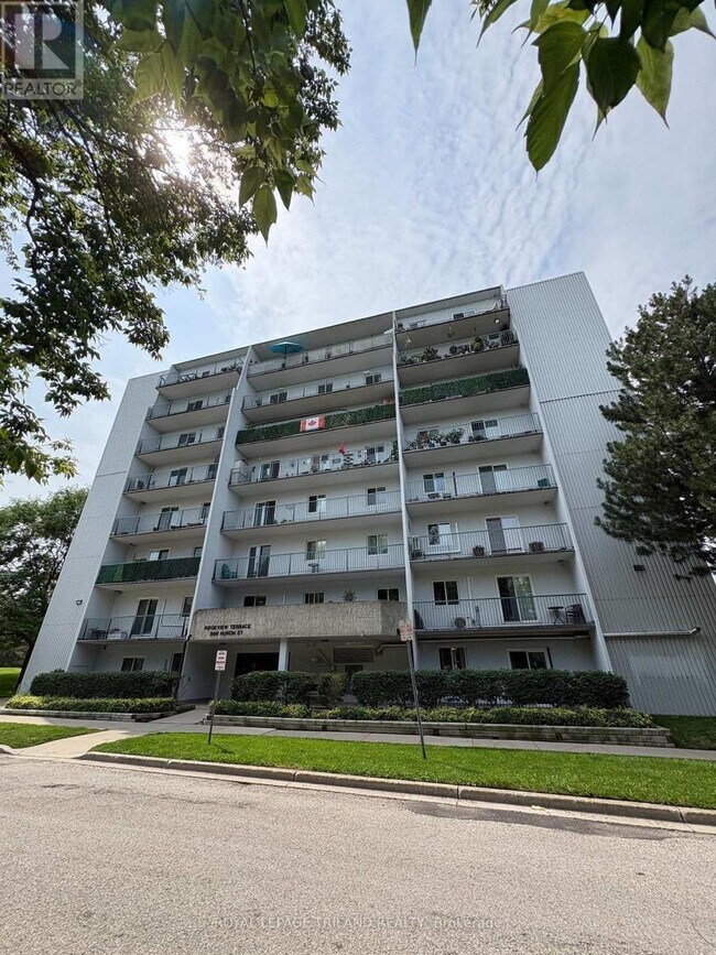 Photo - 986 Huron St Unit 310