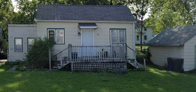 Building Photo - 1BD/1BA HOME!