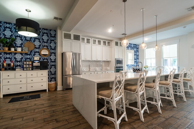 Photo - Novus Westshore