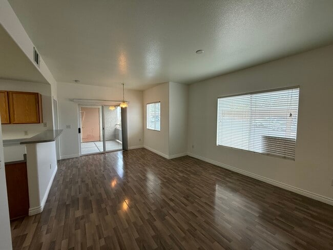 Photo - 4655 Gold Dust Ave Unidad 124