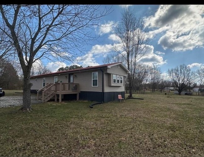 Building Photo - 49 Christmas Ln