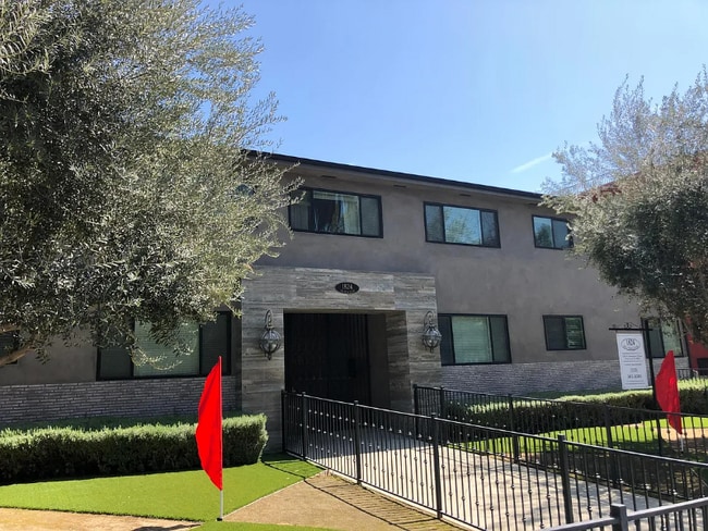 Photo - 1824 N Gramercy Pl Unidad 11
