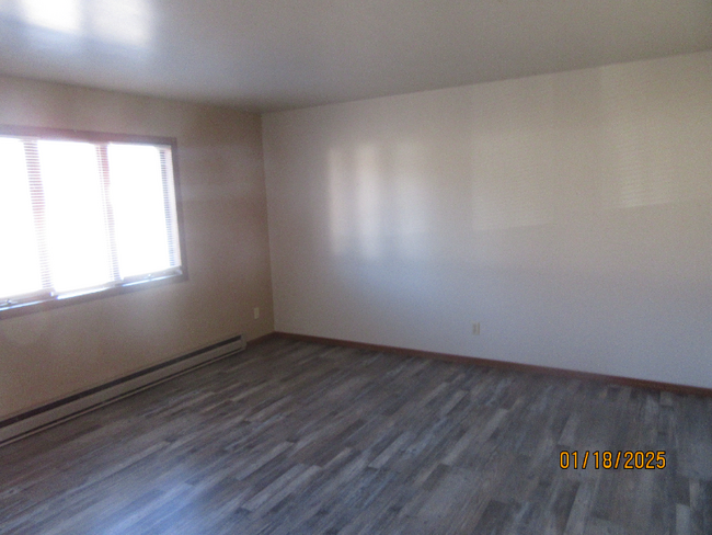 Building Photo - 232 Berkley Blvd Rental
