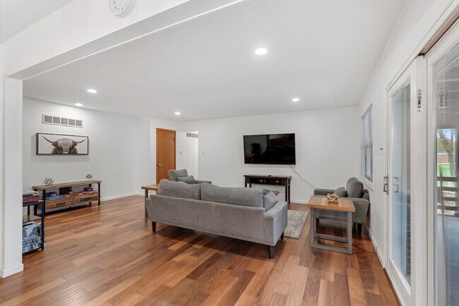 Photo - 1010 Providence Rd Unidad SI ID1472908P