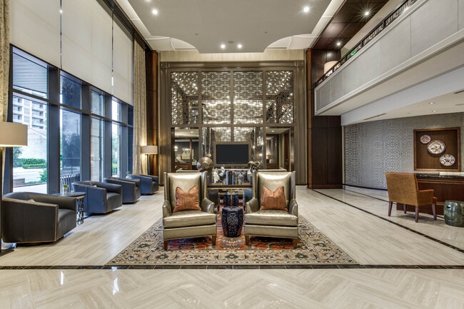 Grand Lobby Lounge