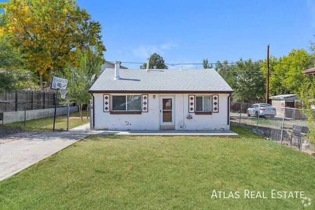 Building Photo - 235 S Meade St Rental