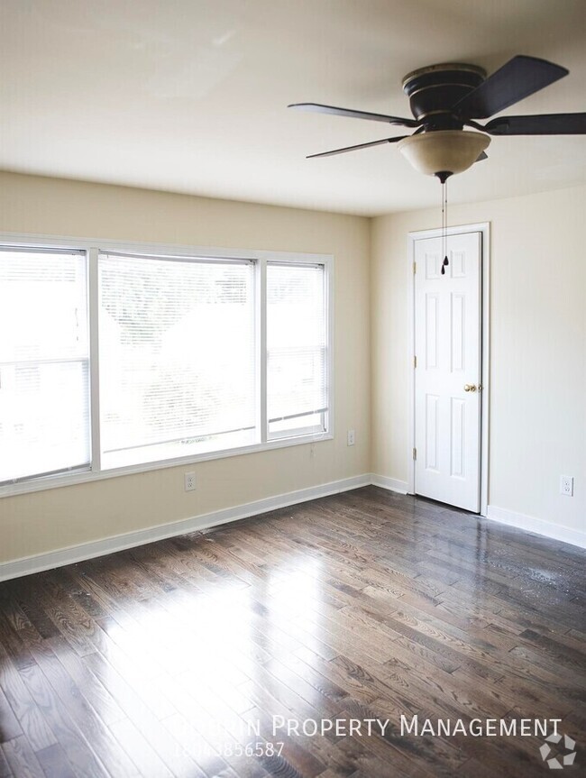 Building Photo - Spacious, RENOVATED 4BD: Close to VCU, the... Rental