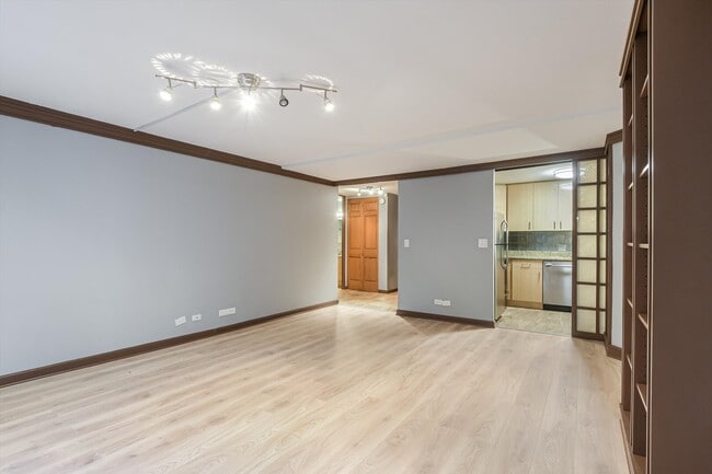 Photo - 233 E Erie St Unit 1610