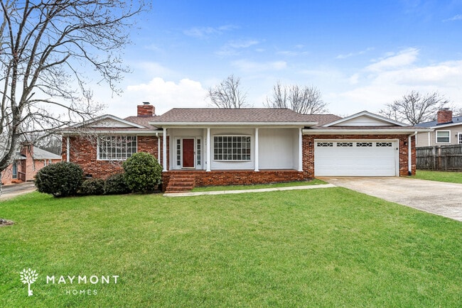 Building Photo - 303 Sherborne Dr