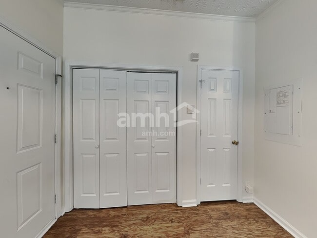 Photo - 495 Hunnicut Rd SE