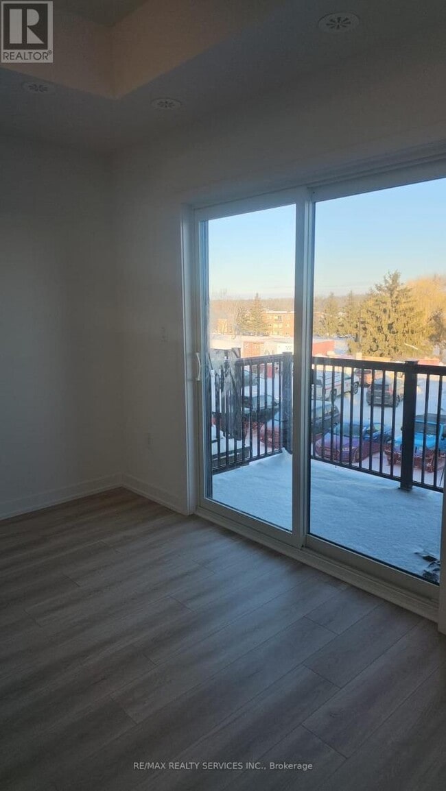 Photo - 25 Palace St Unit R6