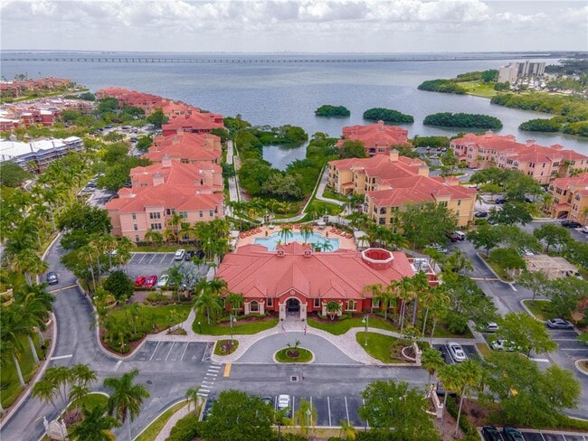 Photo - 2713 Via Murano Unit 219