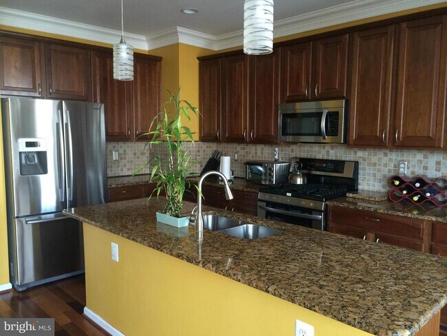 Photo - 6805 Oregano Ln