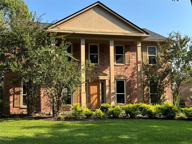Photo - 3815 Flintrock Ln