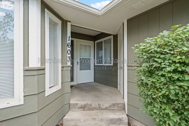 Photo - 1603 E 33rd Ave